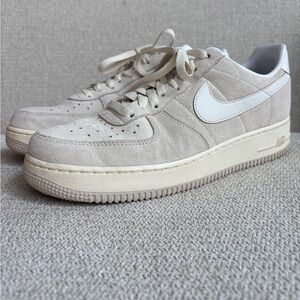 Nike Air Force 1 Men's cream suede Sneakers size 8.5